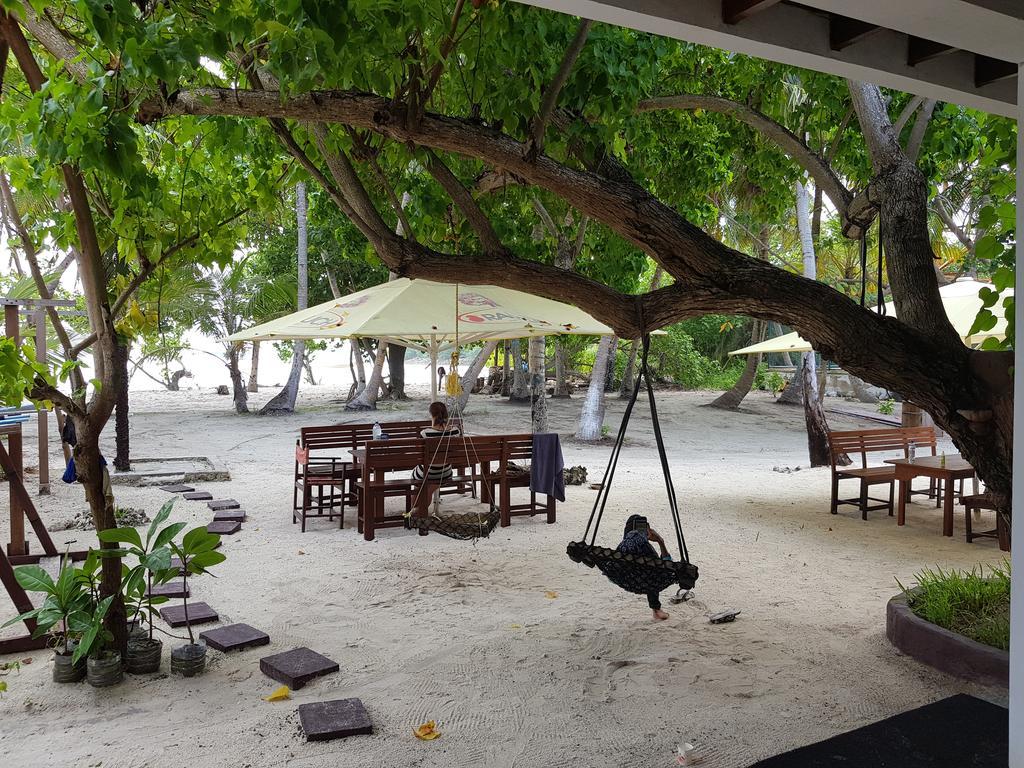 Surf Deck Ξενοδοχείο Thulusdhoo Εξωτερικό φωτογραφία