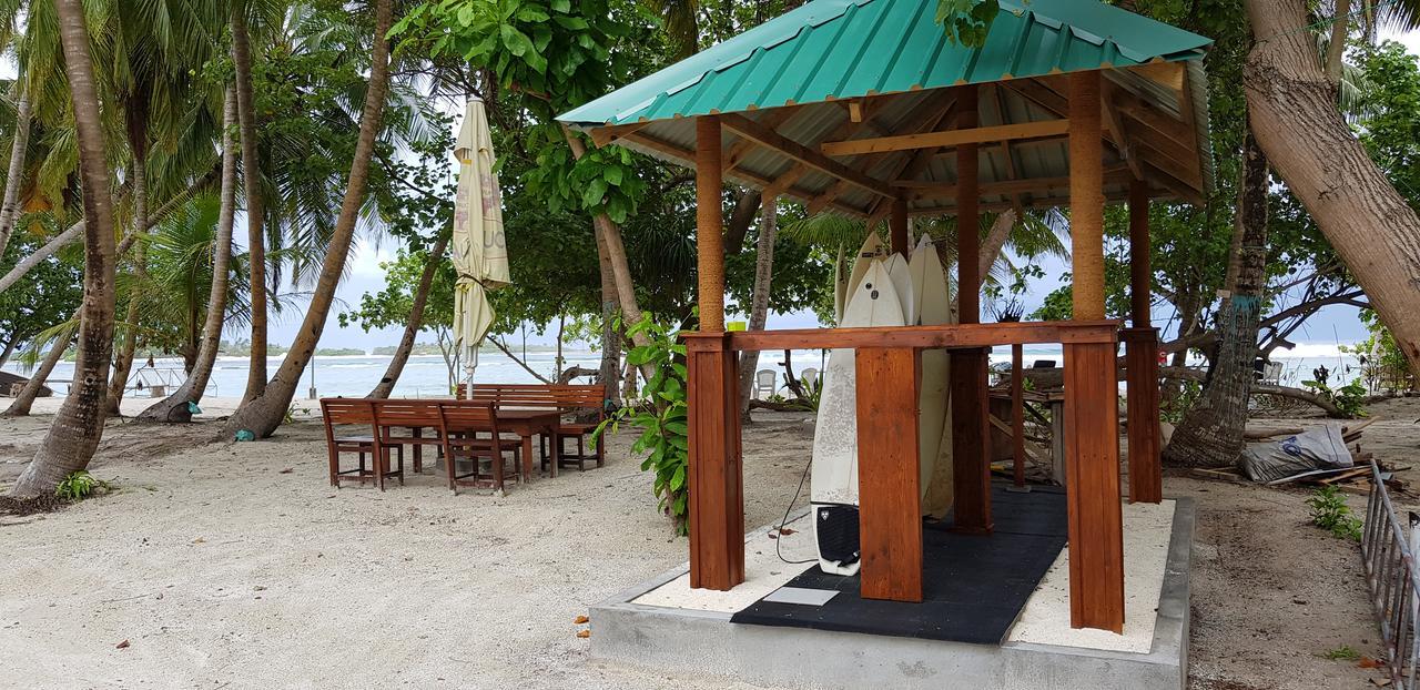 Surf Deck Ξενοδοχείο Thulusdhoo Εξωτερικό φωτογραφία