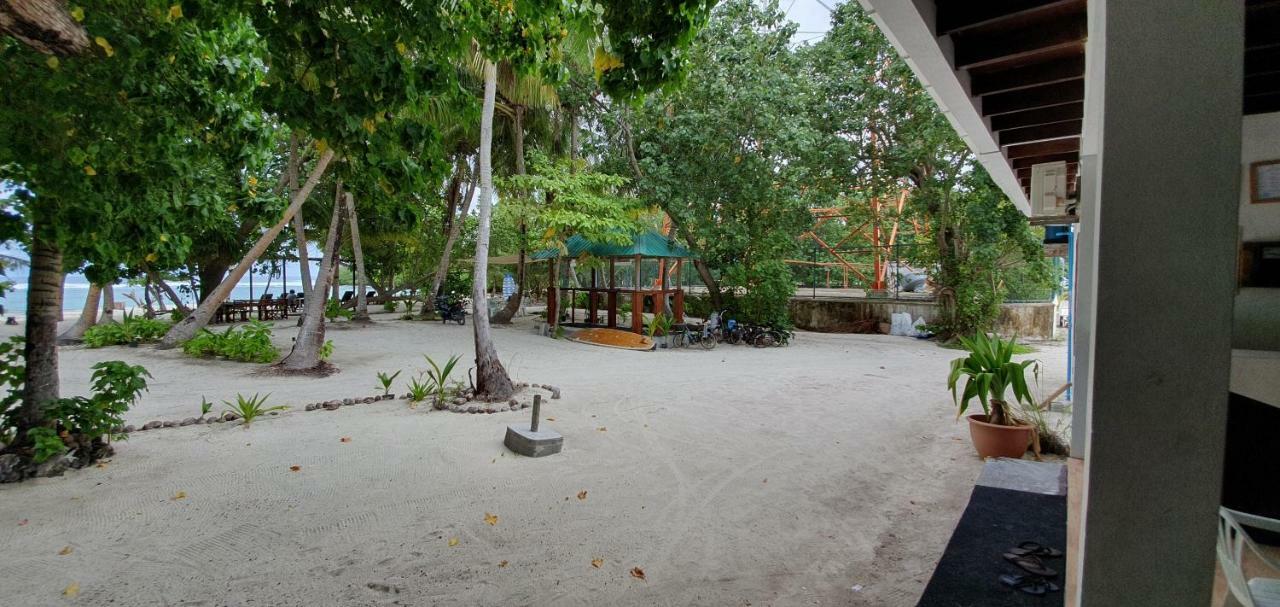 Surf Deck Ξενοδοχείο Thulusdhoo Εξωτερικό φωτογραφία