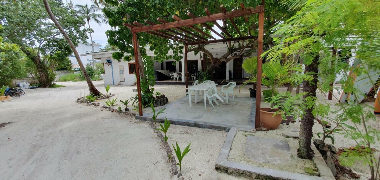 Surf Deck Ξενοδοχείο Thulusdhoo Εξωτερικό φωτογραφία